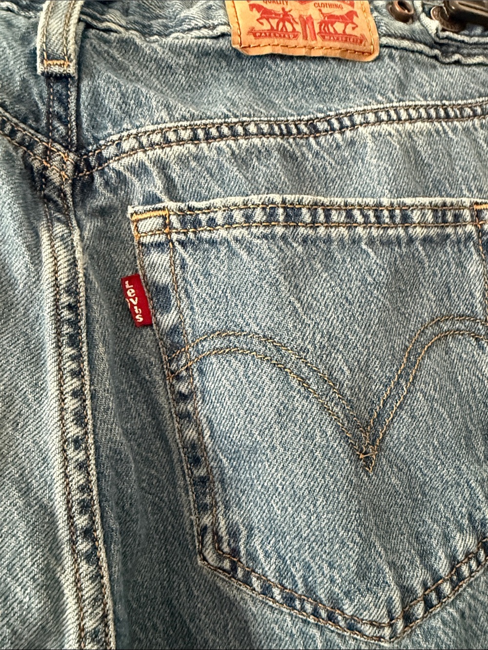 Levi’s Cinch Baggy Jeans Size 31 - Picture 4 of 7